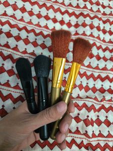 Foundation Brushes- Set Of 4