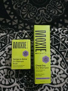 Moxie Dry Samphoo and Brush