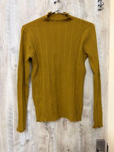 Ribbed Mock Neck Top