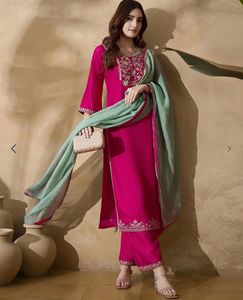 Elegant Pink Kurta Set with Dupatta