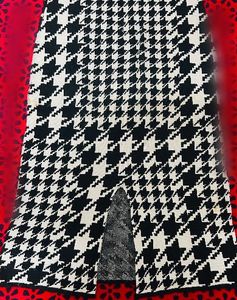 Houndstooth Pencil Skirt