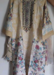 Elegant Yellow Floral Kurta Set