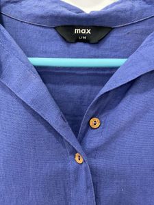 Blue Button-Up Collared Short Sleeve Top