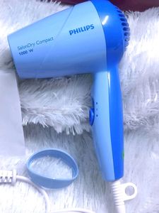 PHILIPS HP8142/00 1000 Watts Hair Dryer (Blue)