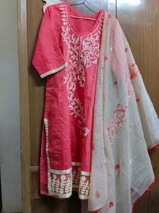 Coral Embroidered Kurti Set