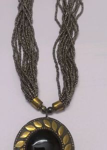Combo Of Beads Neckpiece And Donut