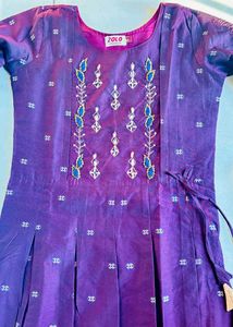 Elegant Purple Embroidered Kurta Set