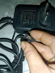 Universal Power Adapter &amp; Cables