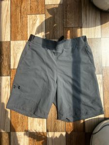 Under Armour Men's Grey Athletic Shorts
