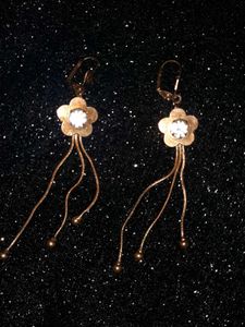 Elegant Flower Dangle Earrings