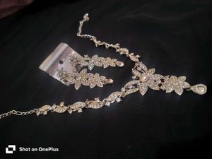 4 Of Ad Necklace &amp; Earring Set last pric