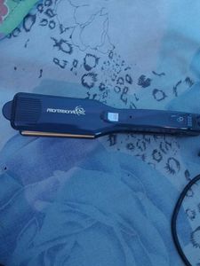 Professional Hair Crimping