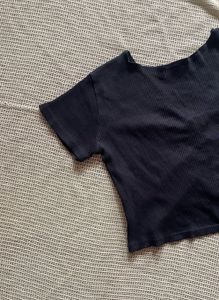Chic Black Ruched V-Neck Top