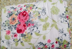 Beautiful Red White' ❤️Comforter