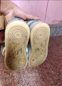 everyday sneakers for women