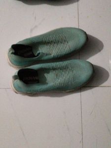 Comfortable Teal Slip-On Sneakers