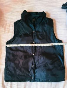 Very Beautiful Sleeveless Jacket