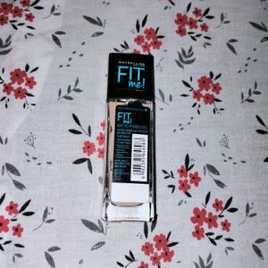 Maybelline New York Normal Foundation And Pendent