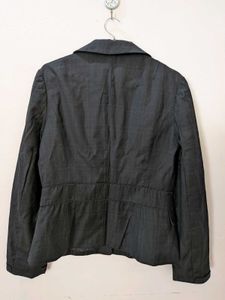 Chic Women's Blazer