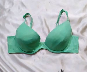 new Green Bra