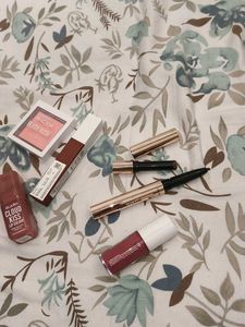 Makeup Bundle - Blush &amp; Lip Products