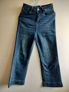 Stylish Blue Denim Wide-Leg Jeans