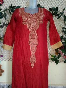 Elegant Red Embroidered Kurti
