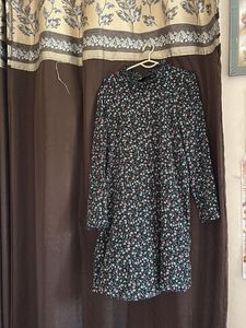 Floral Print Mock Neck Dress