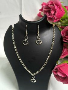 Heart Metal Pendant Chain Necklace & Earring Set