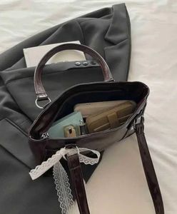 Brown shoulder bag with lace bow🎀👜
