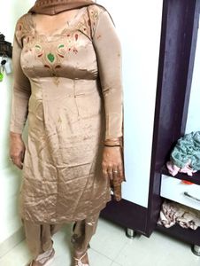 ❤️silk Elegant Brown Kurta Set with Dupatta
