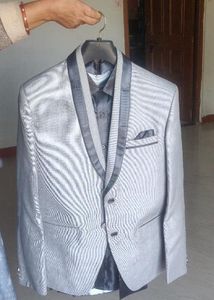 Stylish Men's 3 piece suit