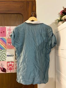 Casual Teal Button-Up Blouse