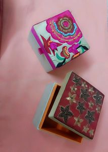 Combo Of 2 Beautiful Accessories/Jewellery Box