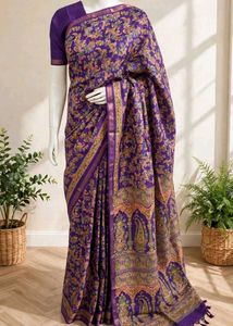 Elegant Purple Paisley Print Saree