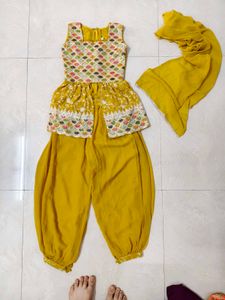 Stylish Yellow Kurta Set with Dupatta