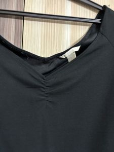 34 H&amp;M OFF SHOULDER DRESS