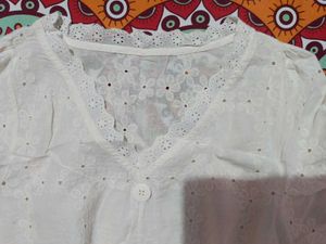 Chic White Eyelet top