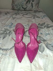 🎀Imported🎀Sparkling Pink Stiletto Heels