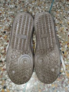 New Stylish Casual Sneakers