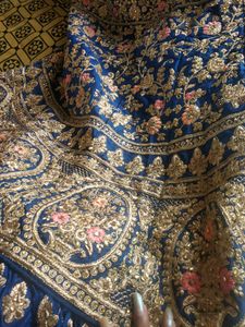 Boutique peice Ruched patern at bottom Stitched le