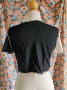 Yin Yang Cropped T-Shirt
