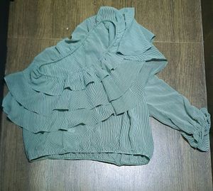 dressberry one shoulder crop top