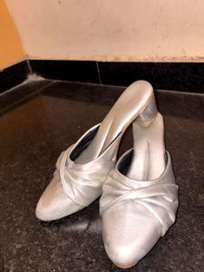Slip-on mule heels