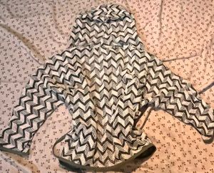 Geometric shrug