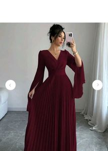 Elegant Pleated Maxi Dress with Bell Sleeves