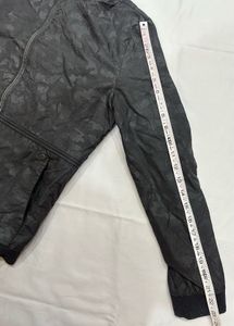 Men’s Black Camo Hooded Jacket