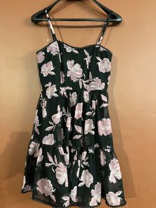 Twenty Dresses by Nykaa Fashion