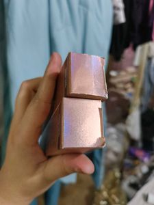 2 Faces Canada Strobe Cream - Rose Gold