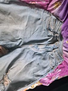 Light Wash Ripped Wide Leg Jeans